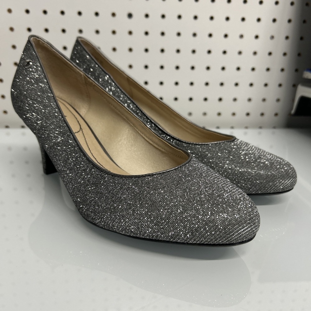 LifeStride Women's Parigi Dress Pump 9.5M